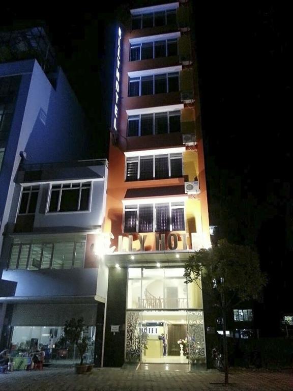 Elly Hotel Hanoi Buitenkant foto