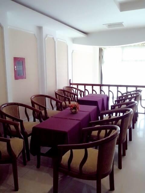 Elly Hotel Hanoi Buitenkant foto