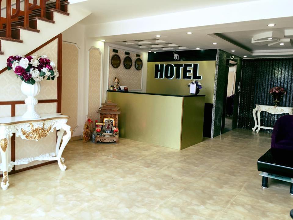 Elly Hotel Hanoi Buitenkant foto